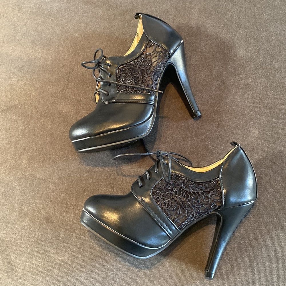 Women’s Black High Heel Booties with Lace Detail Size 5.5